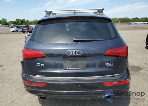 2016 Audi Q5 Premium Plus z USA, uszkodzony, nr VIN WA1L2AFP3GA105938